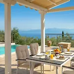 Strati Villa Vlachopoulatika