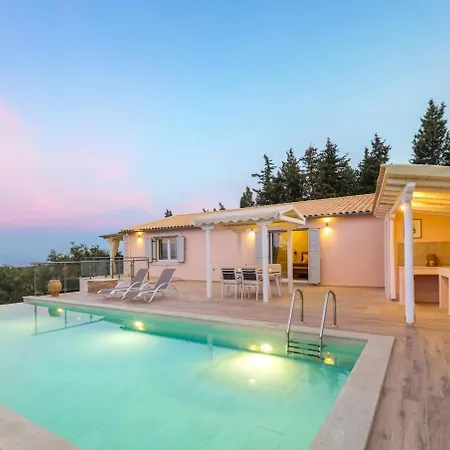 Strati Villa *